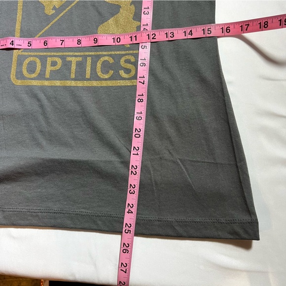NEW NWT Leupold Optics Graphite & Gold Fitted Short Sleeve Tee T-Shirt SZ Large - Picture 12 of 12